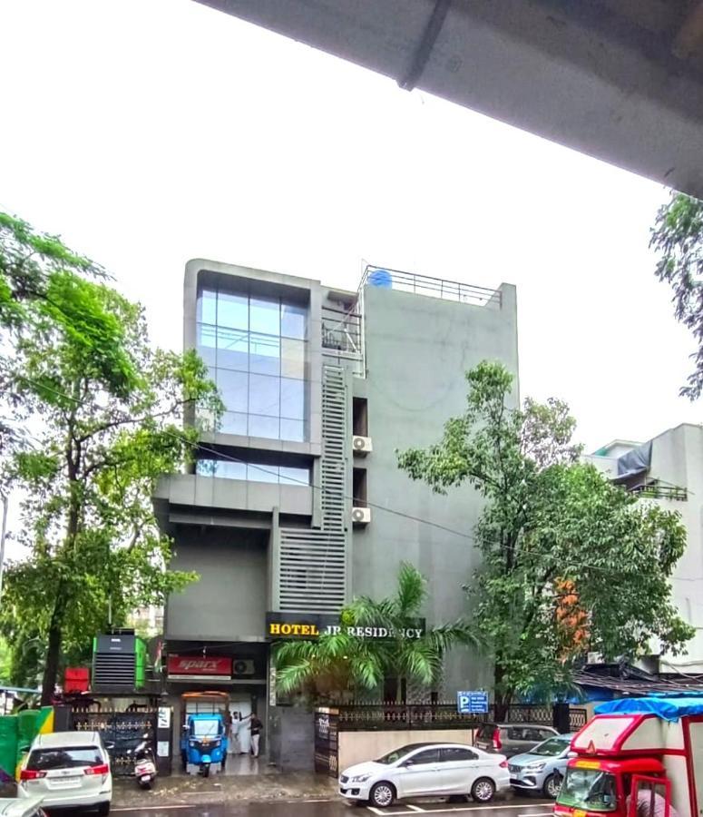 Hotel J R Residency Navi Mumbai Exterior foto